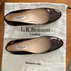 LK Bennett London tortoiseshell pumps 38.5